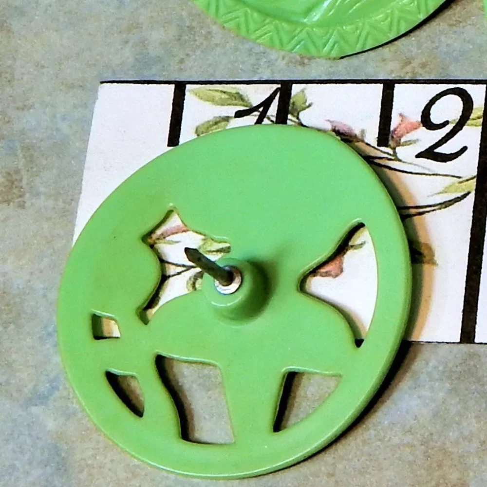 <3  4 Awesome Almost 2" Vintage Pedro's Tacks  <3 - Picture 5 of 5